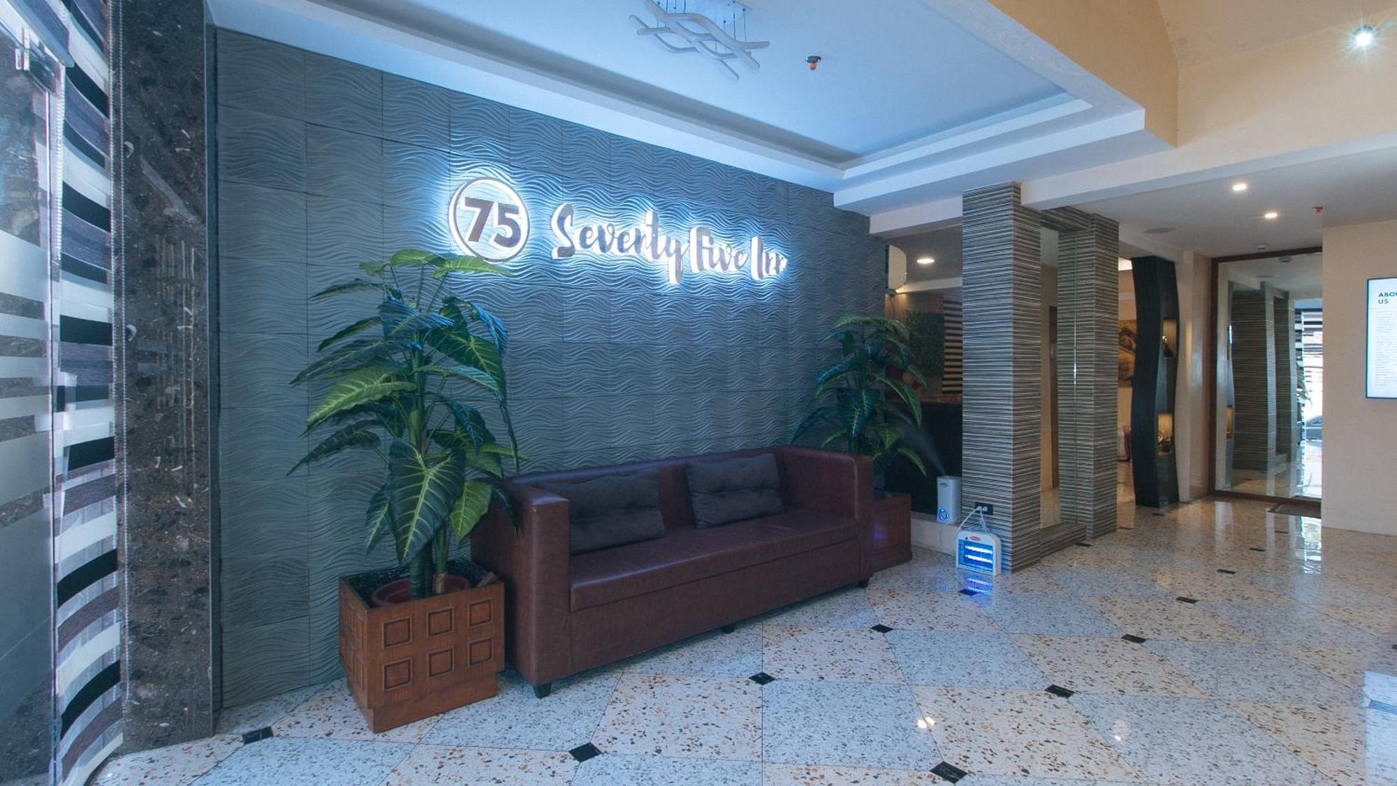 Reddoorz Plus At Seventy Five Inn Near Manila Airport Paranaque City Kültér fotó