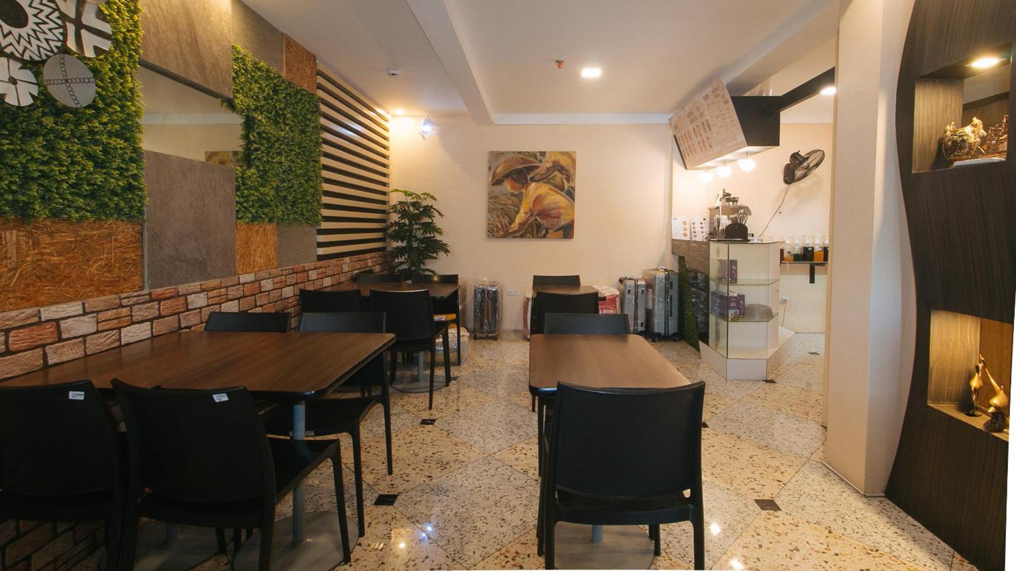 Reddoorz Plus At Seventy Five Inn Near Manila Airport Paranaque City Kültér fotó