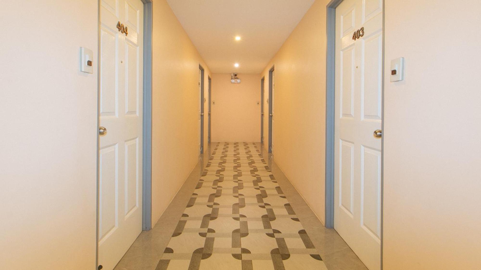 Reddoorz Plus At Seventy Five Inn Near Manila Airport Paranaque City Kültér fotó
